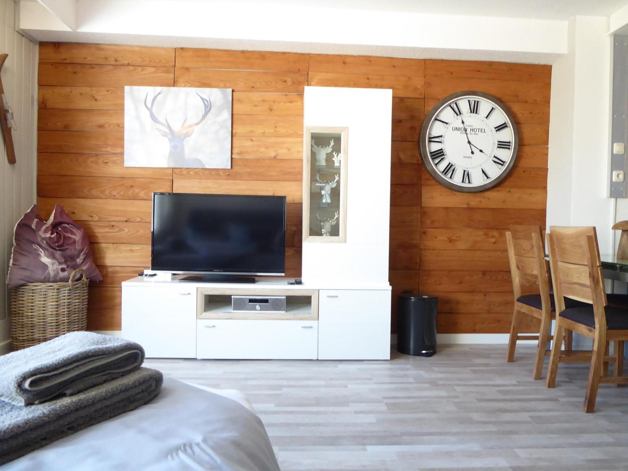 Mountain Pool-sauna-terrasse-hund-4pers-bikepark Apartment